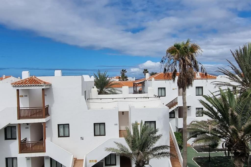 Gilda: Beautiful Spacious Apartment. Seaview From Rooftop Terrace Corralejo Exteriör bild