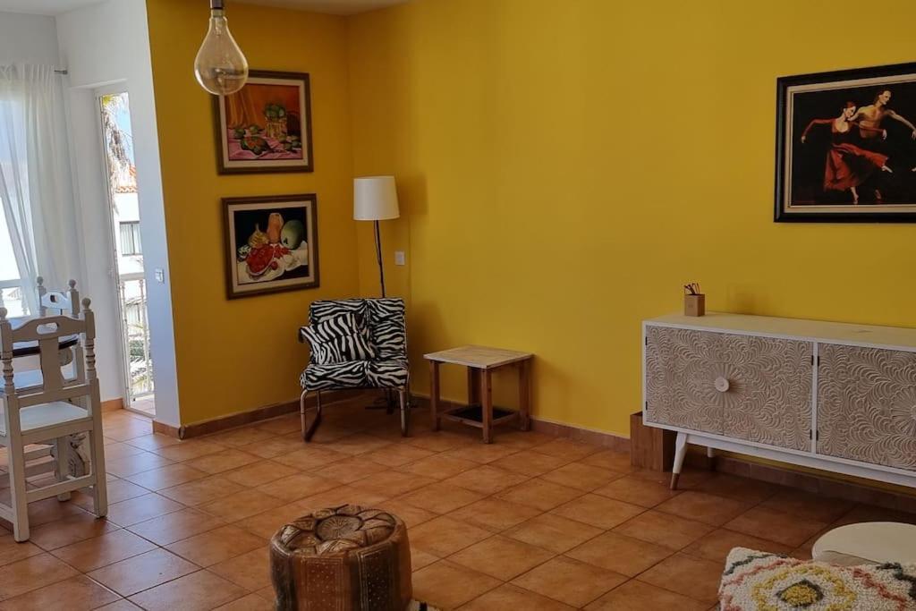 Gilda: Beautiful Spacious Apartment. Seaview From Rooftop Terrace Corralejo Exteriör bild